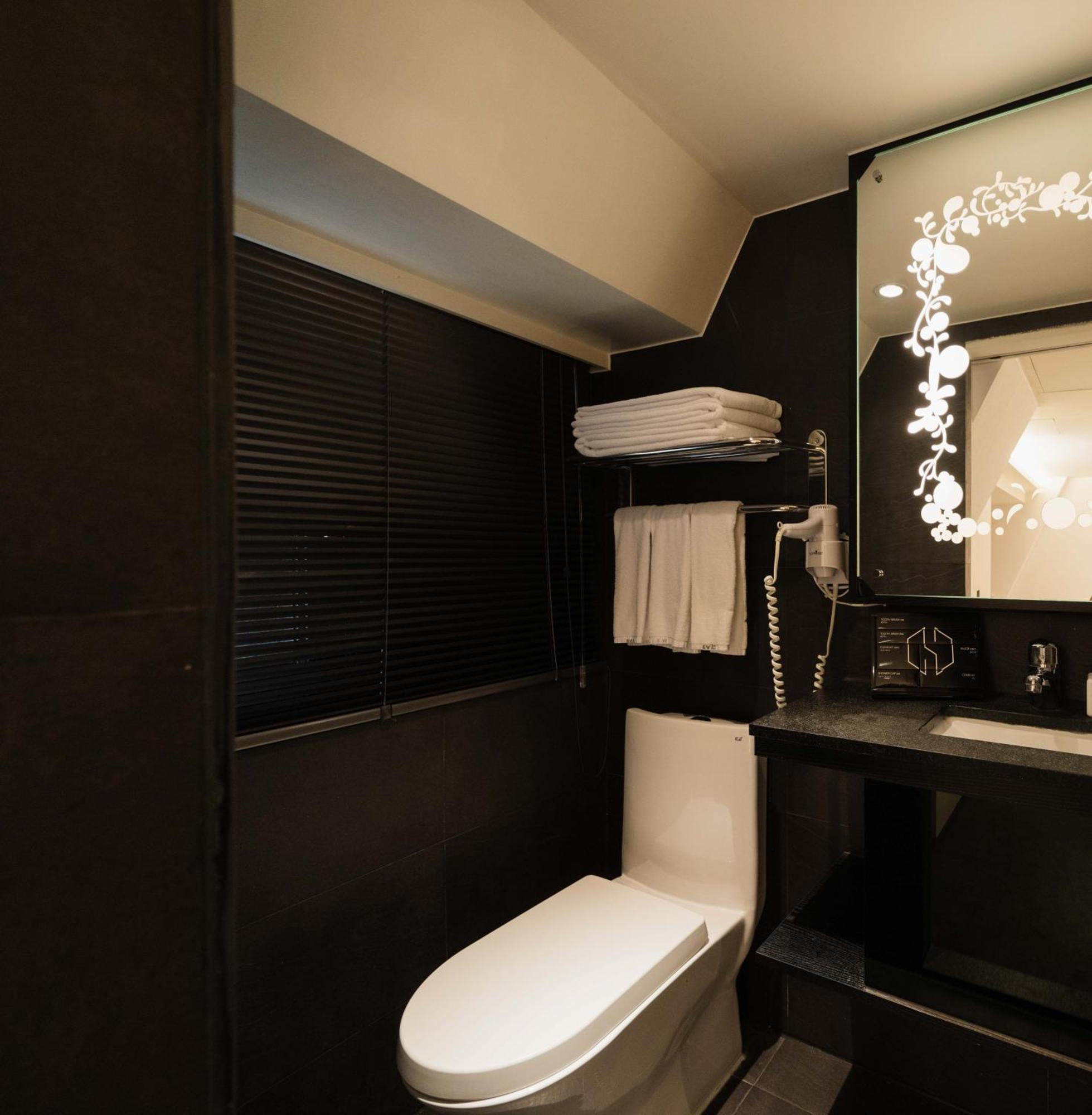 Swiio Hotel Ximending Đài Bắc Ngoại thất bức ảnh